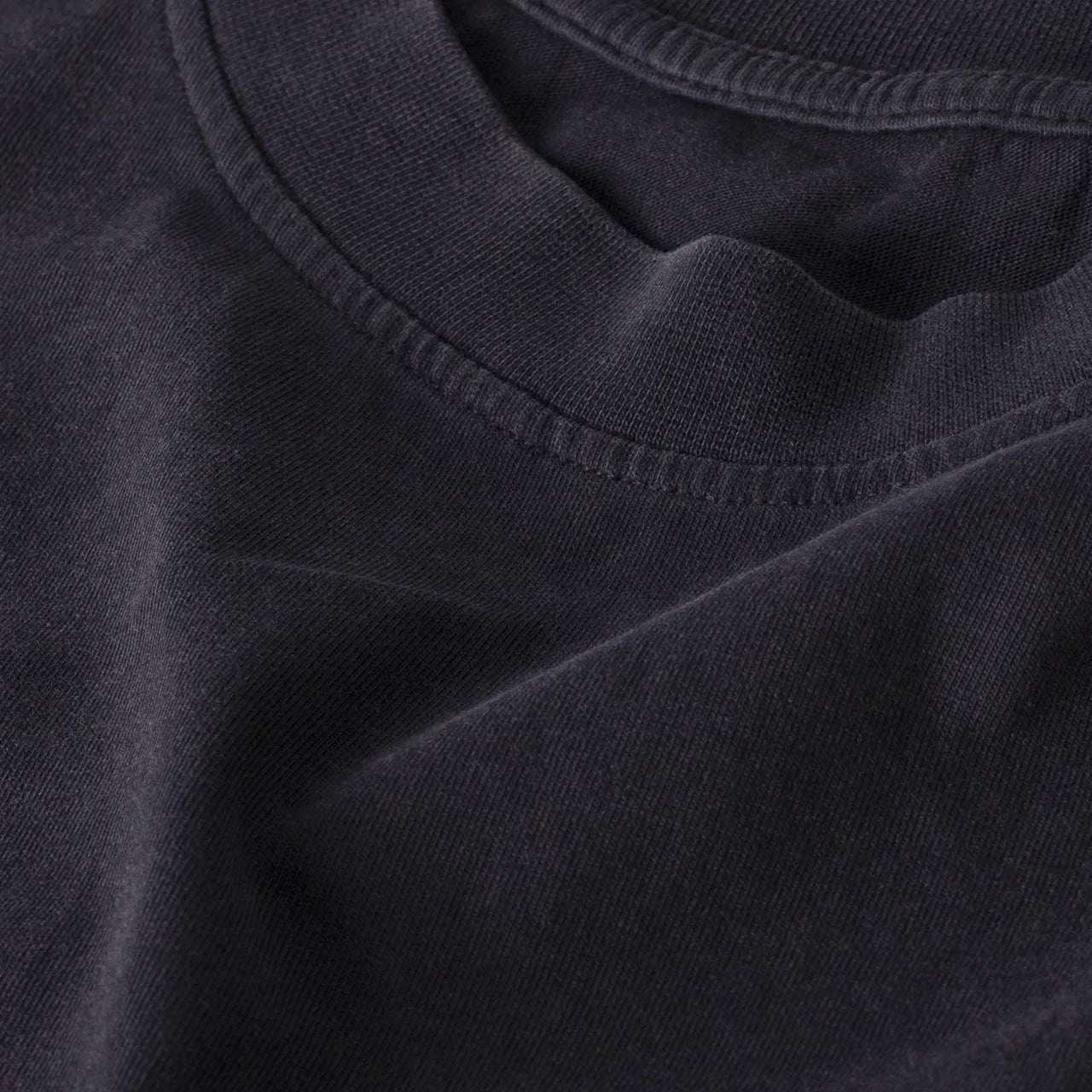 STREETSHIRT VINTAGE BLACK